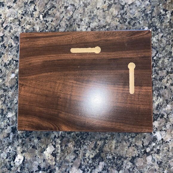 Lebron James Wooden Plaque Wall Hanging With Two NBA Hoops Trading Cards 8”X6” - Picture 4 of 4